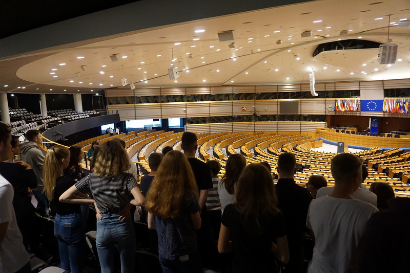 Jugendgruppe im EU-Parlament Besuch der Jugendgruppe im EU-Parlament