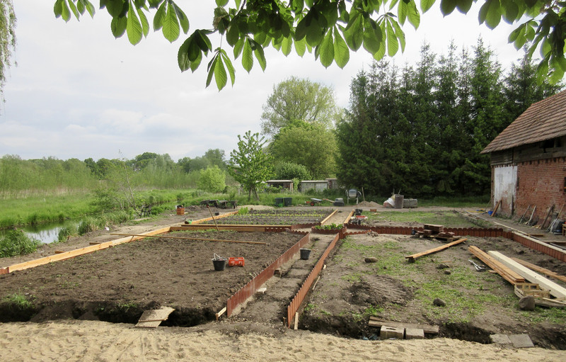 Das Bild zeigt den angelegten Bauerngarten.