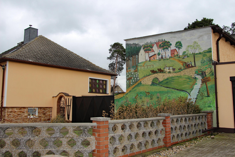 Zeichnung der Klußbrücke an einem Haus in Wahlitz